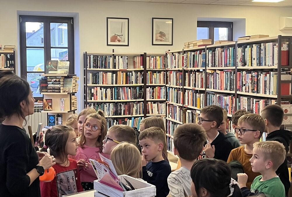 Učenici produženog boravka u posjetu Gradskoj knjižnici